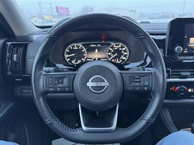 2025 Nissan Pathfinder SV   - Photo 11 - Schoolcraft, MI 49087