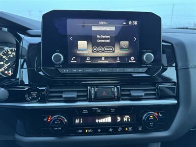 2025 Nissan Pathfinder SV   - Photo 14 - Schoolcraft, MI 49087