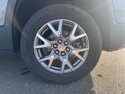 2021 GMC Acadia SLT   - Photo 28 - Schoolcraft, MI 49087