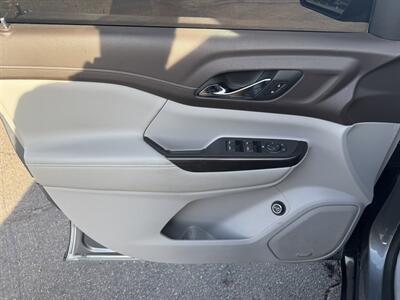 2021 GMC Acadia SLT   - Photo 6 - Schoolcraft, MI 49087