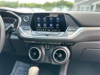2021 Chevrolet Blazer LT   - Photo 15 - Schoolcraft, MI 49087