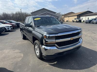 2019 Chevrolet Silverado 1500 LD LT   - Photo 3 - Schoolcraft, MI 49087