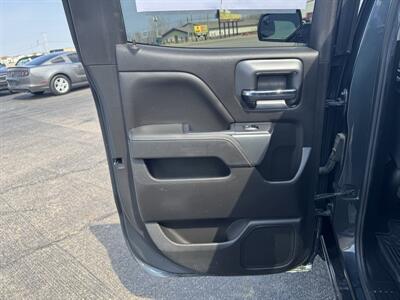 2019 Chevrolet Silverado 1500 LD LT   - Photo 19 - Schoolcraft, MI 49087