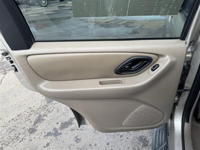 2001 Ford Escape XLT   - Photo 18 - Schoolcraft, MI 49087