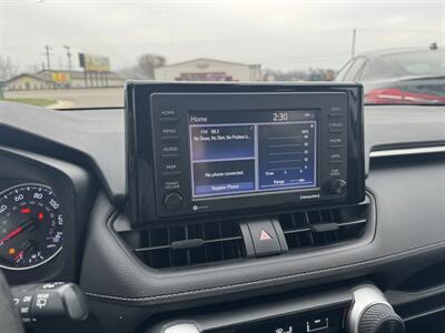 2022 Toyota RAV4 LE   - Photo 13 - Schoolcraft, MI 49087
