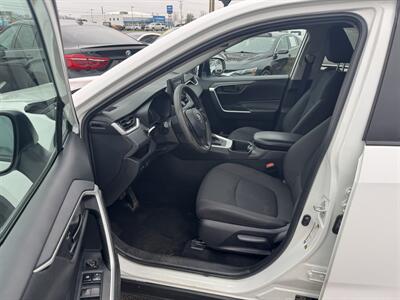 2022 Toyota RAV4 LE   - Photo 7 - Schoolcraft, MI 49087