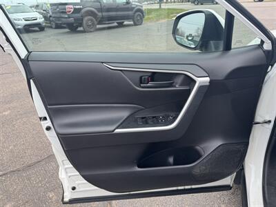 2022 Toyota RAV4 LE   - Photo 6 - Schoolcraft, MI 49087