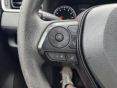 2022 Toyota RAV4 LE   - Photo 8 - Schoolcraft, MI 49087