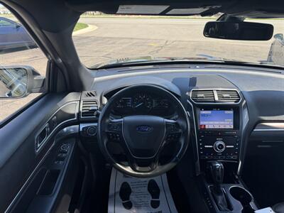 2019 Ford Explorer Limited - Photo 17 - Schoolcraft, MI 49087