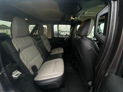 2021 Jeep Wrangler Unlimited Sahara   - Photo 14 - Schoolcraft, MI 49087