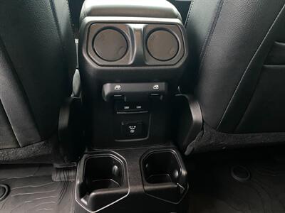 2021 Jeep Wrangler Unlimited Sahara   - Photo 22 - Schoolcraft, MI 49087