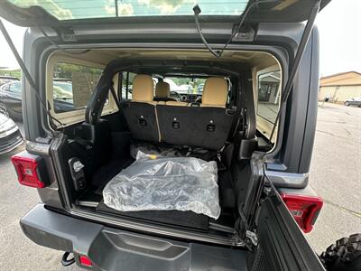 2021 Jeep Wrangler Unlimited Sahara   - Photo 19 - Schoolcraft, MI 49087
