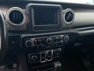 2021 Jeep Wrangler Unlimited Sahara   - Photo 31 - Schoolcraft, MI 49087
