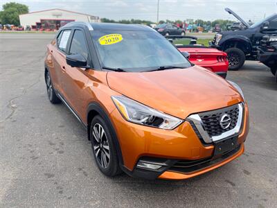 2020 Nissan Kicks SR   - Photo 2 - Schoolcraft, MI 49087