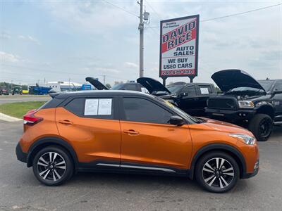 2020 Nissan Kicks SR   - Photo 1 - Schoolcraft, MI 49087