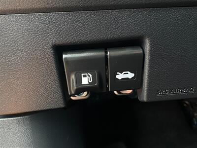 2020 Nissan Kicks SR   - Photo 38 - Schoolcraft, MI 49087