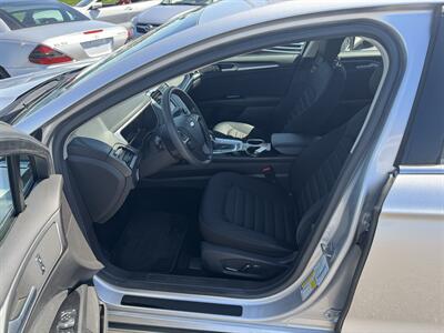 2014 Ford Fusion SE   - Photo 6 - Schoolcraft, MI 49087