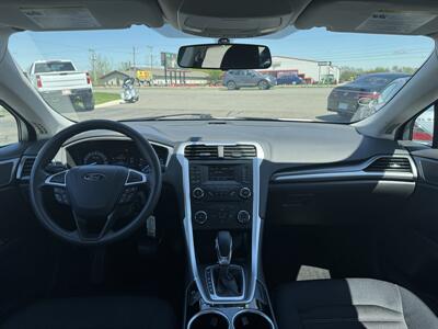 2014 Ford Fusion SE   - Photo 17 - Schoolcraft, MI 49087