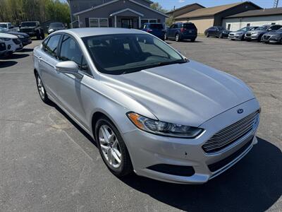 2014 Ford Fusion SE   - Photo 3 - Schoolcraft, MI 49087