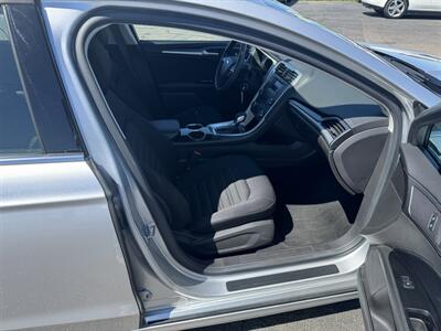 2014 Ford Fusion SE   - Photo 25 - Schoolcraft, MI 49087