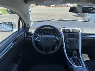 2014 Ford Fusion SE   - Photo 18 - Schoolcraft, MI 49087