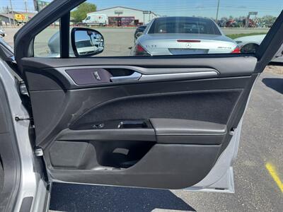 2014 Ford Fusion SE   - Photo 24 - Schoolcraft, MI 49087