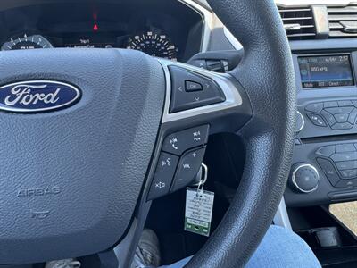 2014 Ford Fusion SE   - Photo 9 - Schoolcraft, MI 49087
