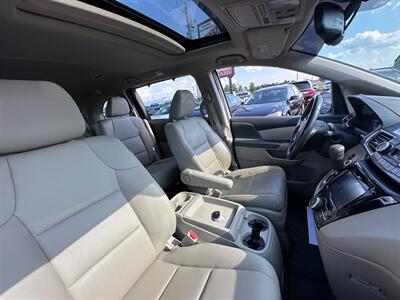 2017 Honda Odyssey EX-L   - Photo 10 - Schoolcraft, MI 49087