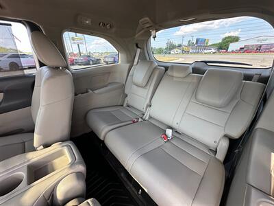 2017 Honda Odyssey EX-L   - Photo 11 - Schoolcraft, MI 49087
