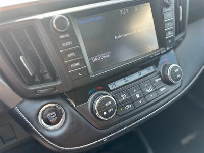 2017 Toyota RAV4 Limited   - Photo 25 - Schoolcraft, MI 49087