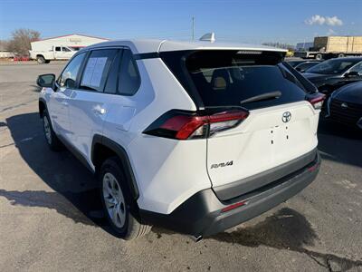 2022 Toyota RAV4 LE   - Photo 2 - Schoolcraft, MI 49087
