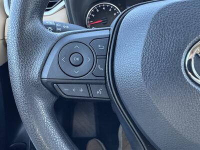 2022 Toyota RAV4 LE   - Photo 9 - Schoolcraft, MI 49087