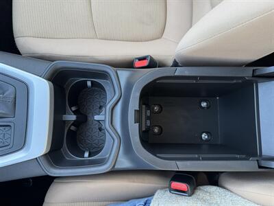 2022 Toyota RAV4 LE   - Photo 16 - Schoolcraft, MI 49087