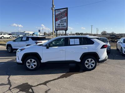 2022 Toyota RAV4 LE   - Photo 1 - Schoolcraft, MI 49087