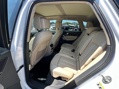 2018 Audi Q5 2.0T quattro Premium Plus   - Photo 24 - Schoolcraft, MI 49087