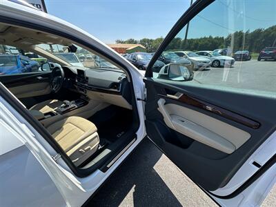 2018 Audi Q5 2.0T quattro Premium Plus   - Photo 12 - Schoolcraft, MI 49087