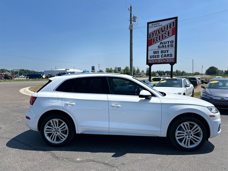 2018 Audi Q5 2.0T quattro Premium Plus - Photo 1 - Schoolcraft, MI 49087