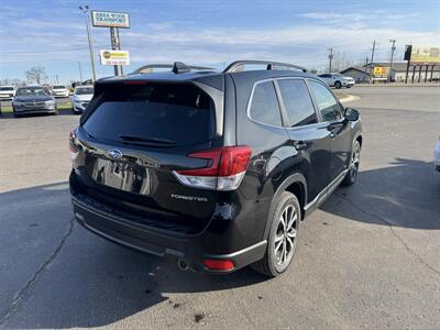 2019 Subaru Forester Limited   - Photo 3 - Schoolcraft, MI 49087