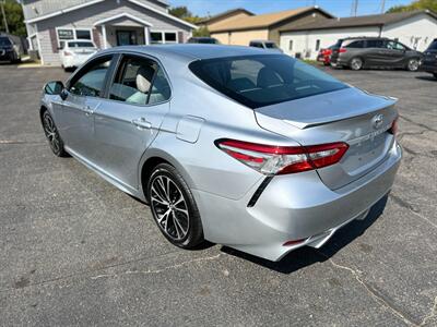 2018 Toyota Camry SE   - Photo 5 - Schoolcraft, MI 49087