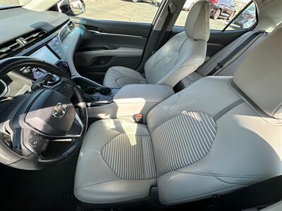2018 Toyota Camry SE   - Photo 20 - Schoolcraft, MI 49087