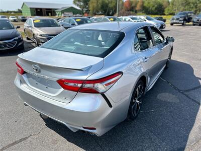 2018 Toyota Camry SE   - Photo 7 - Schoolcraft, MI 49087