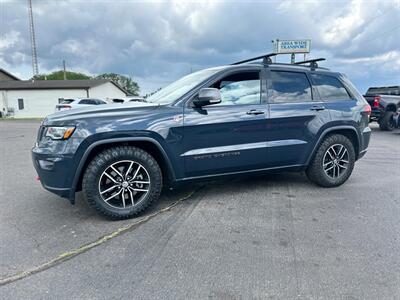 2018 Jeep Grand Cherokee Trailhawk   - Photo 4 - Schoolcraft, MI 49087