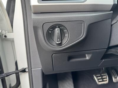 2021 Volkswagen Atlas Cross Sport V6 SE R-Line   - Photo 8 - Schoolcraft, MI 49087