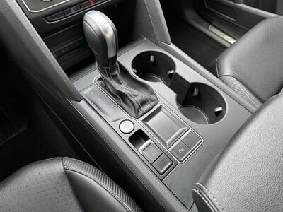 2021 Volkswagen Atlas Cross Sport V6 SE R-Line   - Photo 15 - Schoolcraft, MI 49087