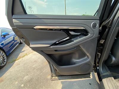 2020 Land Rover Range Rover Evoque S   - Photo 20 - Schoolcraft, MI 49087