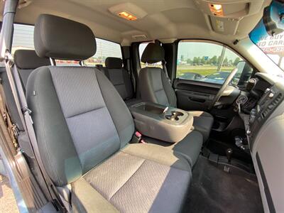 2010 GMC Sierra 1500 SL   - Photo 14 - Schoolcraft, MI 49087