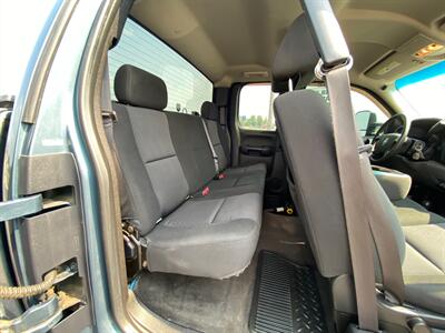 2010 GMC Sierra 1500 SL   - Photo 18 - Schoolcraft, MI 49087