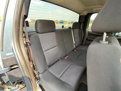 2010 GMC Sierra 1500 SL   - Photo 19 - Schoolcraft, MI 49087