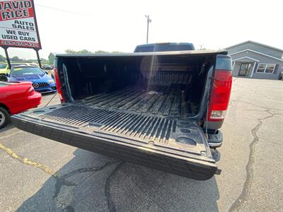 2010 GMC Sierra 1500 SL   - Photo 20 - Schoolcraft, MI 49087
