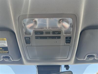 2018 Toyota Highlander SE   - Photo 14 - Schoolcraft, MI 49087